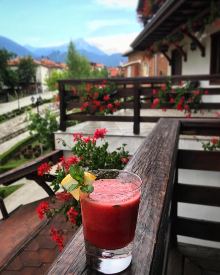 Family Hotel Dzhangal Bansko Bagian luar foto