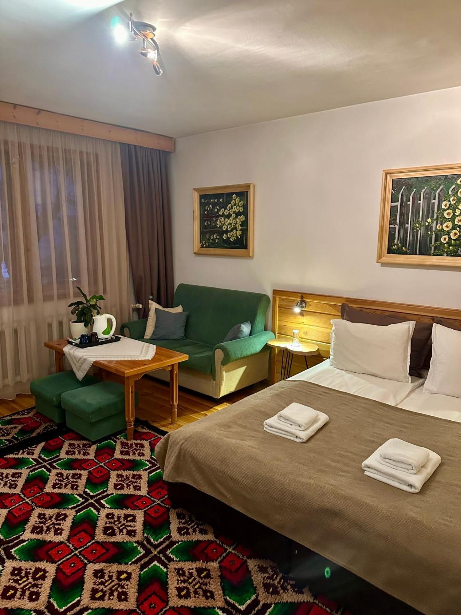 Family Hotel Dzhangal Bansko Bagian luar foto