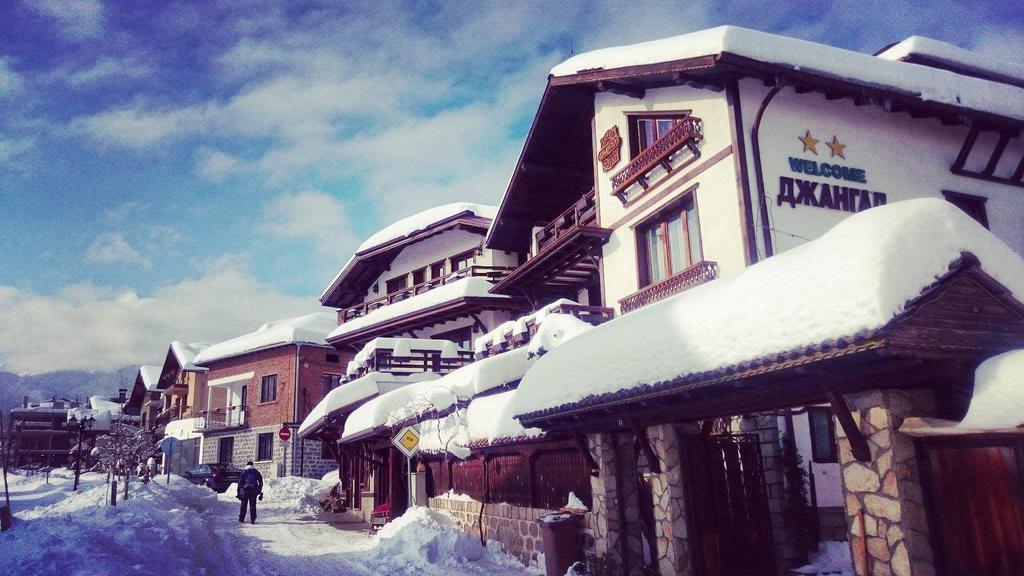 Family Hotel Dzhangal Bansko Bagian luar foto