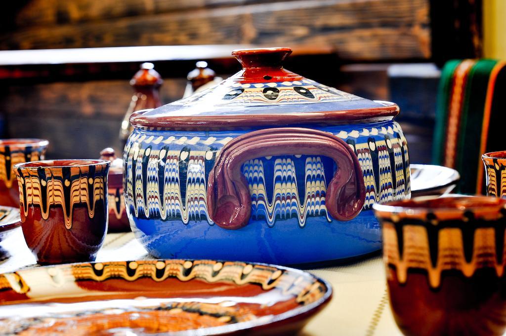 Family Hotel Dzhangal Bansko Bagian luar foto